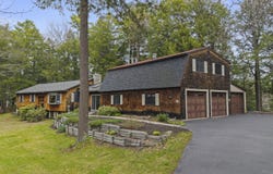 63 Black Point Road, New Gloucester, ME 04260