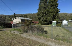 1807 Crescent Avenue, Klamath Falls, OR 97601