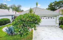 2804 Waters Edge Circle, Greenacres, FL 33413