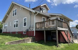 500 NW Church Street, Leon, IA 50144