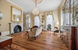 140 N MAURY St, Holly Springs, MS 38635