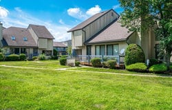 8 Spencer St, Franklin Twp., NJ 08873