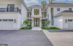 104 W BUCKINGHAM DRIVE, REHOBOTH BEACH, DE 19971