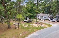 8511 W Easy Street, Mears, MI 49436