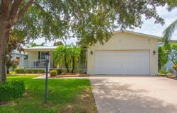 1975 E. Lakeview Drive, Sebastian, FL 32958