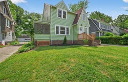 955 Montford Road, Cleveland Heights, OH 44121