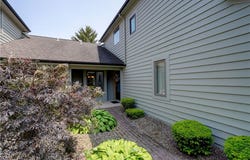 26 Wood Run Commons, Greece, NY 14612