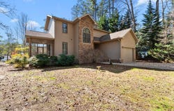 341 Pine Reach Drive, Kilmarnock, VA 22482