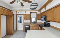 18022 State Route 301, LaGrange, OH 44050