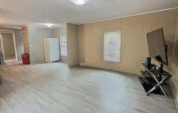 80 Bluegill Ln, Murray, KY 42071