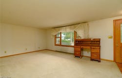 971 Camelia Street NW, Hartville, OH 44632