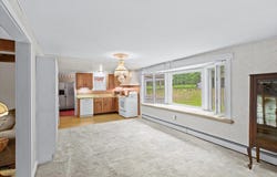 118 Deweys Drive, Dingmans Ferry, PA 18328