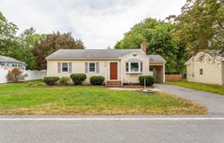 91 Breer St, Brockton, MA 02301