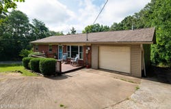 502 Crestwood Drive, Clinton, TN 37716