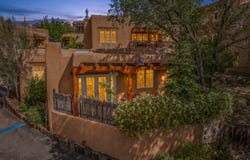 322 Magdalena Road, Santa Fe, NM 87501