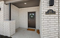 712 Sun Meadows Loop, Centerton, AR 72719