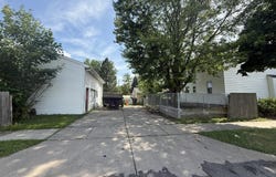 26840 Elm Street, Roseville, MI 48066