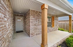 726 Hickory Meadows Avenue, Tontitown, AR 72762
