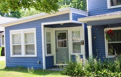 211 E Coffren Avenue, Greenville, MI 48838