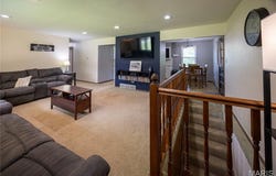 137 Valley Park Drive, Cape Girardeau, MO 63701