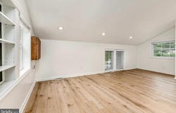 132 E MEADOWLAND LANE, STERLING, VA 20164