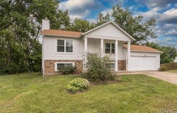2422 Sundance Drive, O'Fallon, MO 63368