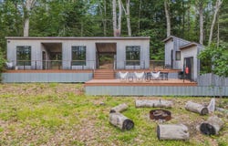 25 Sunset Drive, Somerville, ME 04348