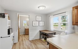 301 6th Avenue NE, Mapleton, MN 56065