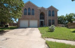 7859 Orland Park Circle, Fort Worth, TX 76137