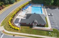 2792 Sawbridge Lane, Gastonia, NC 28056