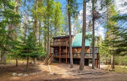 682 Schoolhouse Lake Road, Troy, MT 59935
