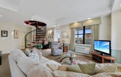111 Mulberry St, Newark City, NJ 07103