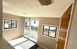 609 N Pine Street, New London, IA 52645