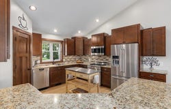 858 Dorwin Road, Hudson, WI 54016