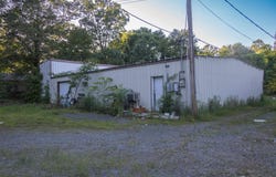 186 W 4 Highway, Cove, AR 71937