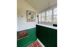 110 Daggett Avenue, Vineyard Haven, MA 02568