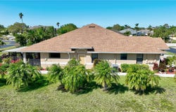 20062 Lake Vista Circle, Lehigh Acres, FL 33936