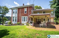 11 E Front Street, Jim Thorpe Boro, PA 18229