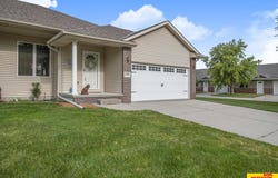 2553 N Laverna, Fremont, NE 68025