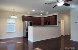 7323 Jane Parks Way, Charlotte, NC 28217