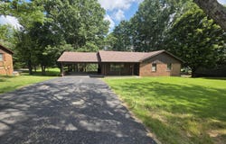 1006 Rainbow Drive, Albany, KY 42602
