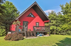 26 CROSSINGS VIEW ROAD, PAW PAW, WV 25434