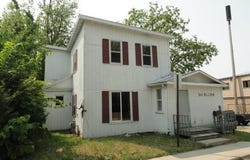 50 Ellen St, Platteville, WI 53818