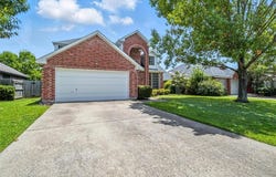 142 Woodcreek Drive, Rockwall, TX 75032