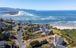 380 FALL CREEK Dr, Oceanside, OR 97134