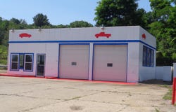 5861 W Houghton Lake Drive, Houghton Lake, MI 48629