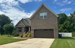 107 Saddlebrook Drive, Advance, NC 27006
