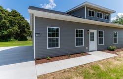 129 Middle Street, Three Rivers, MI 49093