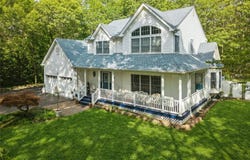 22 Jerusalem Hollow Road, Manorville, NY 11949