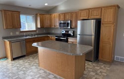 3509 W Hughes Pl, Sioux Falls, SD 57108